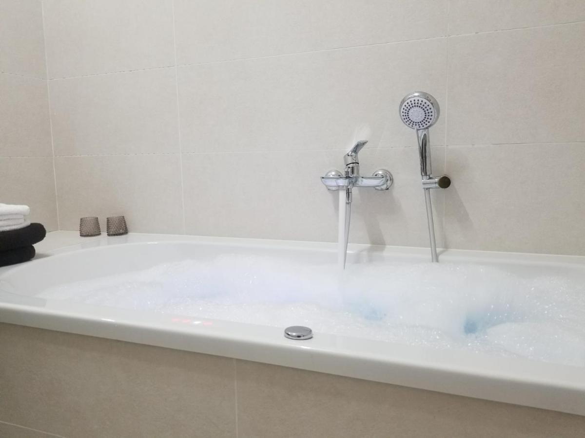 Cote Grange Otel Tournai Dış mekan fotoğraf